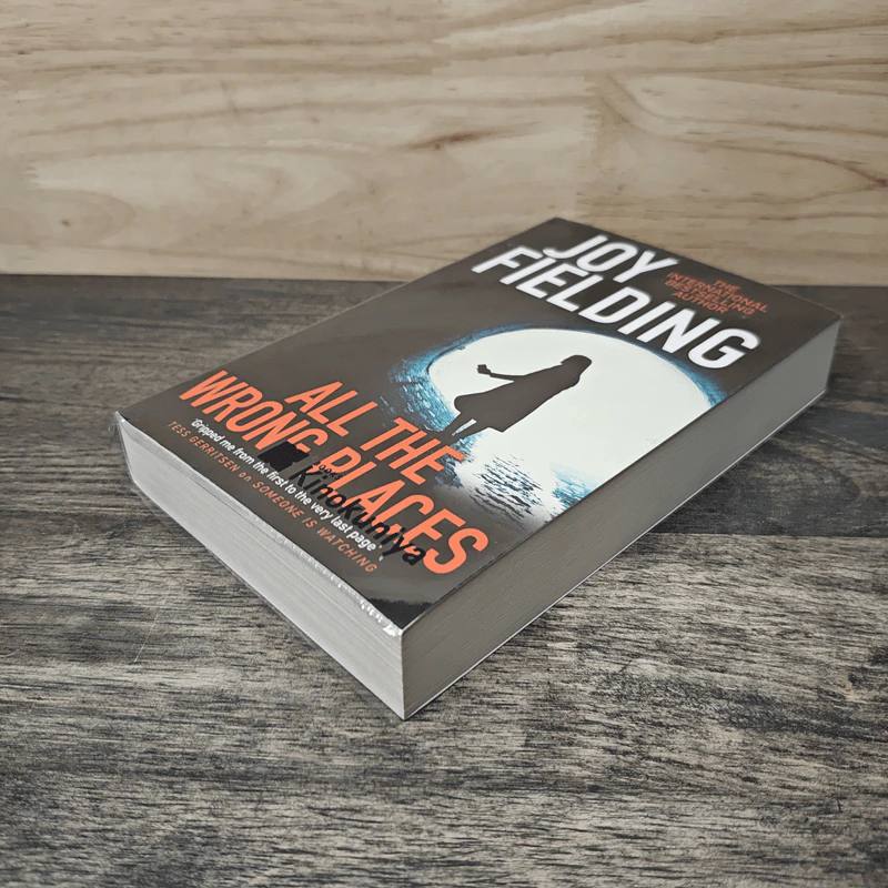 All The Wrong Places - Joy Fielding รูปที่ 3
