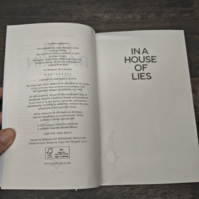 In a House of Lies - Ian Rankin รูปที่ 6