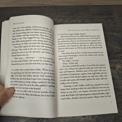 The Five People You Meet in Heaven - Mitch Albom รูปที่ 7