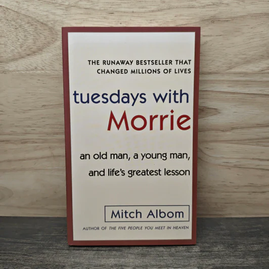 Tuesdays with Morrie - Mitch Albom รูปที่ 1