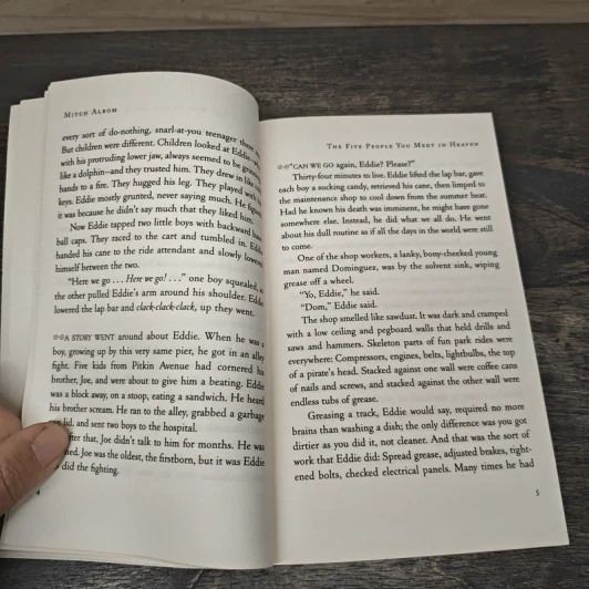 The Five People You Meet in Heaven - Mitch Albom รูปที่ 7
