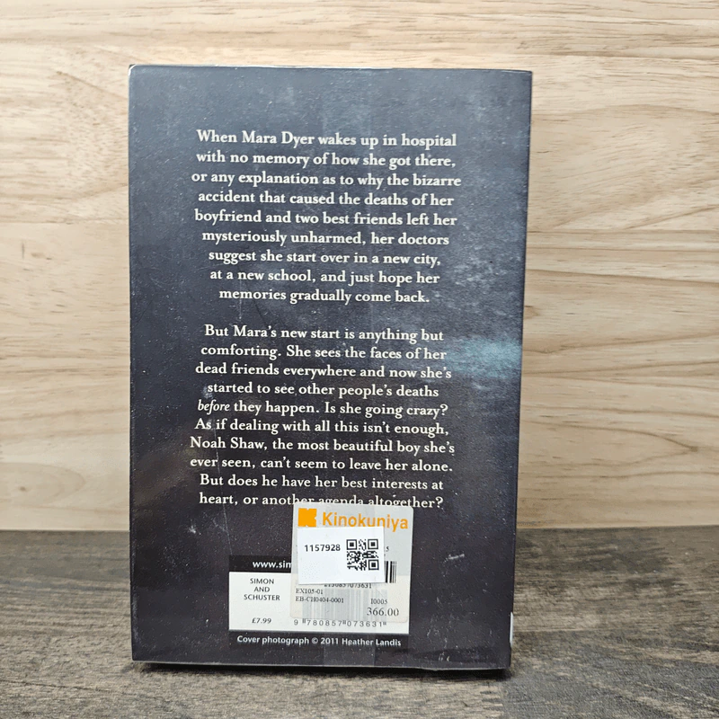 The Unbecoming of Mara Dyer - Michelle Hodkin รูปที่ 5