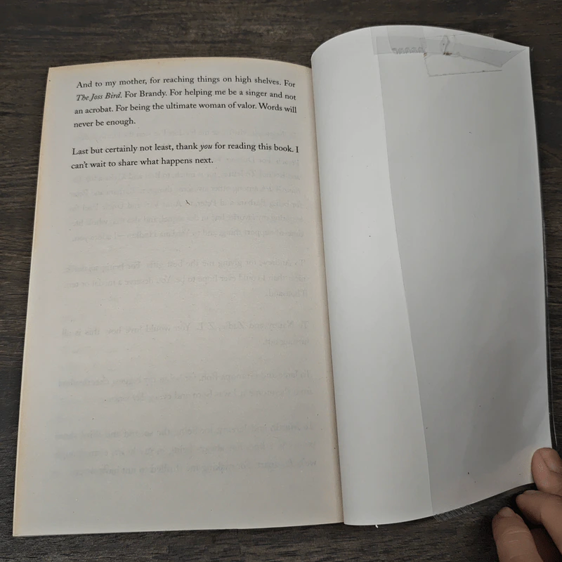 The Unbecoming of Mara Dyer - Michelle Hodkin รูปที่ 8