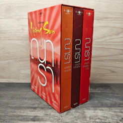 Boxset นวนิยายชุด Rising Sun 3 เล่ม สายเลือดแดนตะวัน, รอยฝันตะวันเดือด, รอยรักหักเหลี่ยมตะวัน - ณารา รูปที่ 2