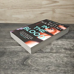 In the Blood - Ruth Mancini รูปที่ 3