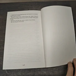The Girl in the Moon - Terry Goodkind รูปที่ 8