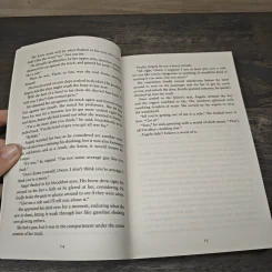 The Girl in the Moon - Terry Goodkind รูปที่ 7