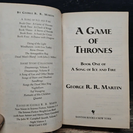 A Game of Thrones - George R.R. Martin รูปที่ 6