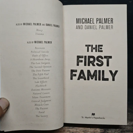 The First Family - Michael Palmer รูปที่ 6