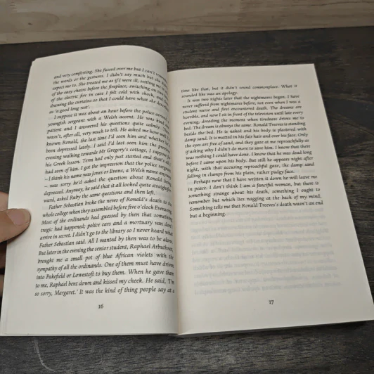Death in Holy Orders - P.D. James รูปที่ 8