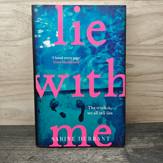 Lie With Me - Sabine Durrant รูปที่ 1