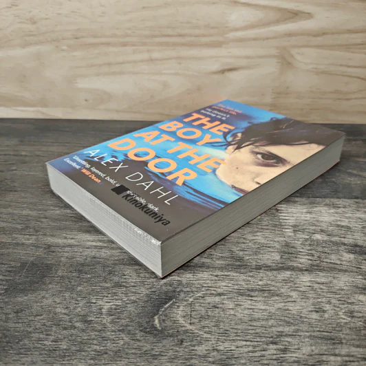 The Boy at the Door - Alex Dahl รูปที่ 3