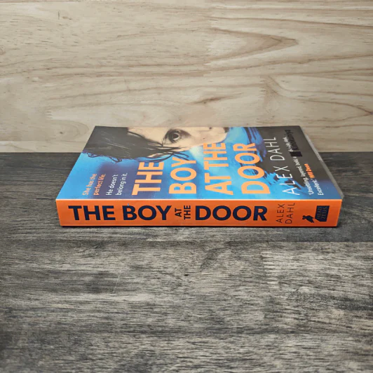 The Boy at the Door - Alex Dahl รูปที่ 2