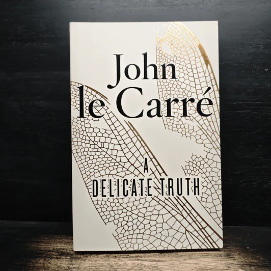 A Delicate Truth - John le Carré รูปที่ 1