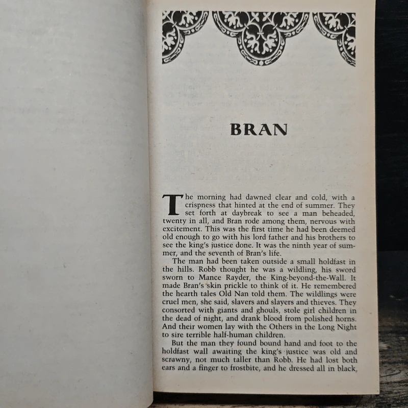 A Game of Thrones - George R.R. Martin รูปที่ 8