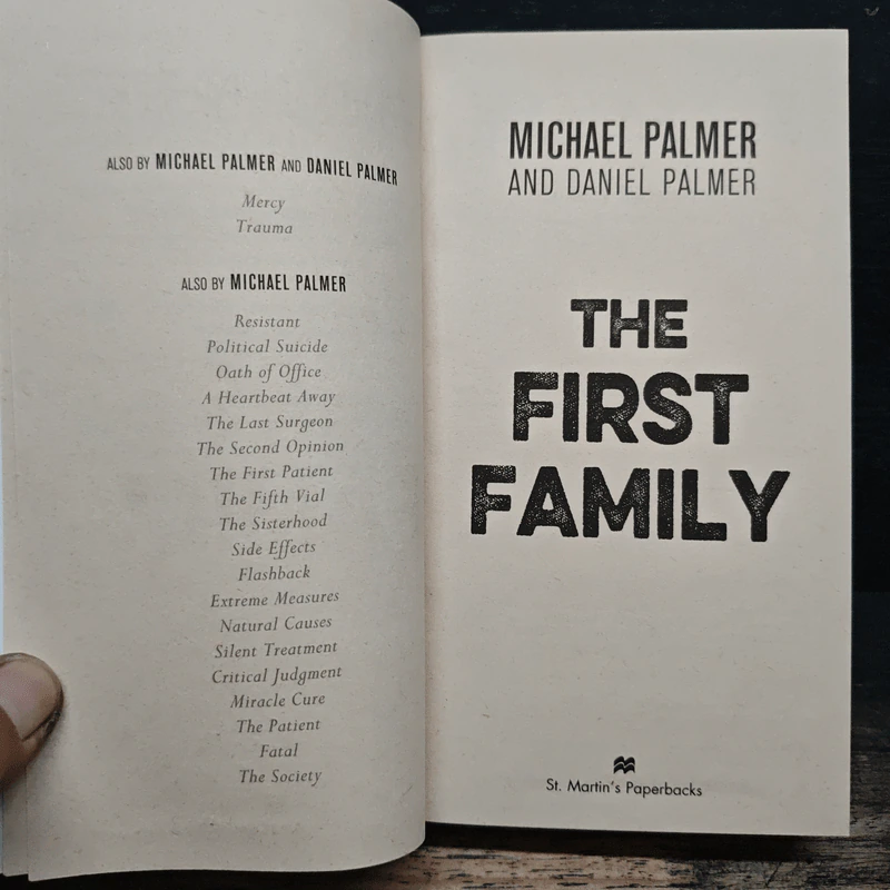 The First Family - Michael Palmer รูปที่ 6