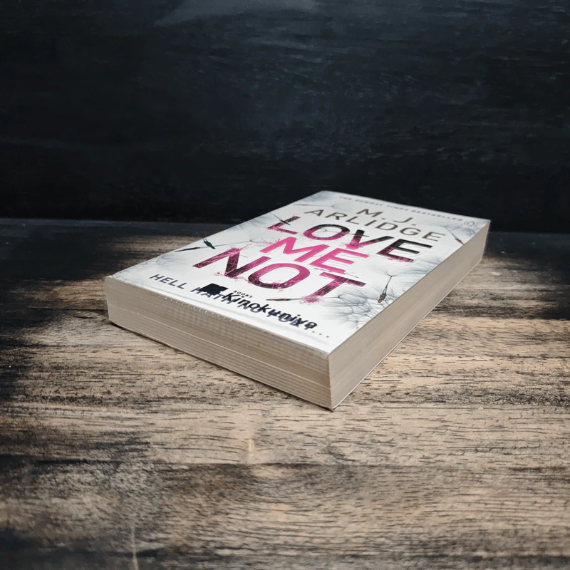 Love Me Not - M. J. Arlidge รูปที่ 4
