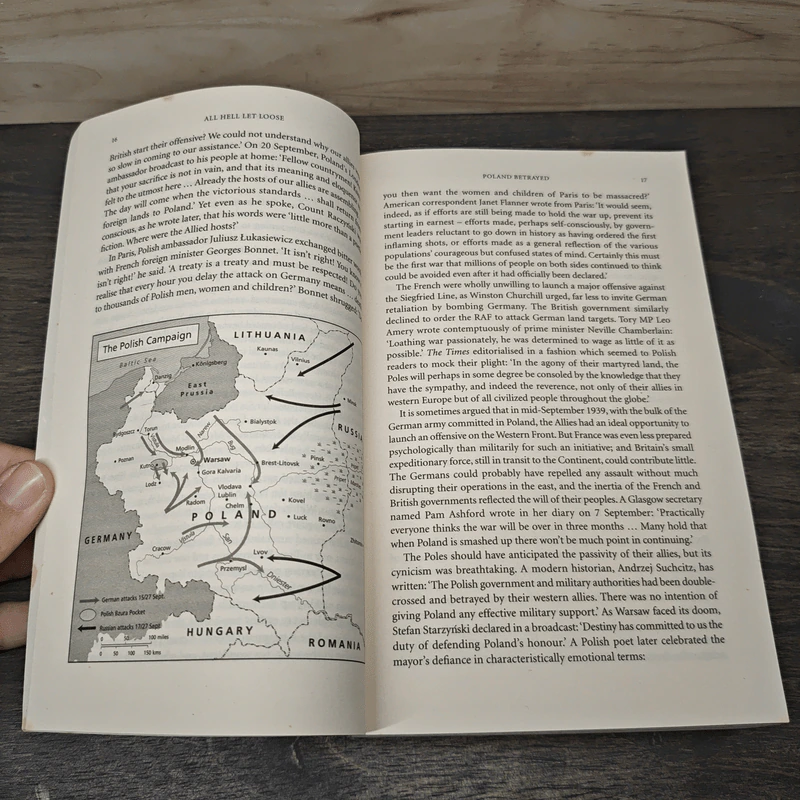 All Hell Let Loose: The World at War 1939-1945 - Max Hastings รูปที่ 8
