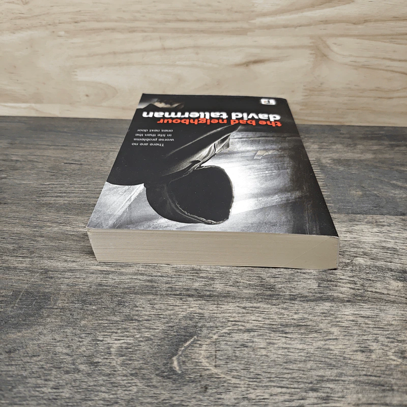 The Bad Neighbour - David Tallerman รูปที่ 4