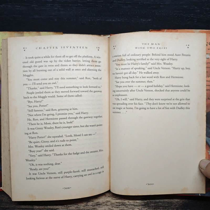 Harry Potter And The Sorcerer's Stone - J.K.Rowling รูปที่ 9