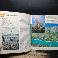 Guide to Spain - Brian Williams รูปที่ 9