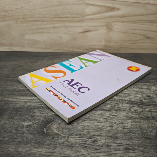 ASEAN AEC FACT BOOK รูปที่ 2