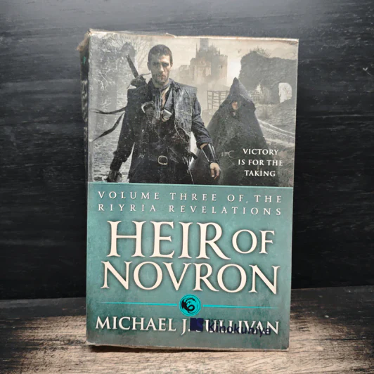 Heir of Novron - Michael J. Sullivan รูปที่ 1
