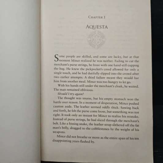 Heir of Novron - Michael J. Sullivan รูปที่ 9