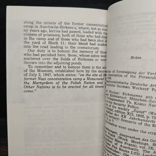 Auschwitz 1940-1945: Guide-book Through the Museum รูปที่ 10