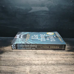 The Last Thing She Told Me - Linda Green รูปที่ 3