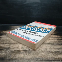 Influence: The Psychology of Persuasion - Robert B. Cialdini รูปที่ 4