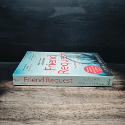 Friend Request - Laura Marshall รูปที่ 3