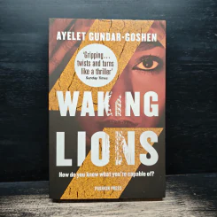 Waking Lions - Ayelet Gundar-Goshen รูปที่ 1
