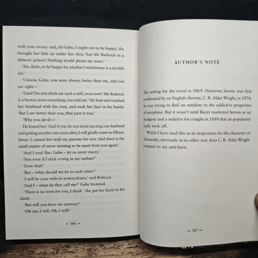 The Pharmacist's Wife - Vanessa Tait รูปที่ 8
