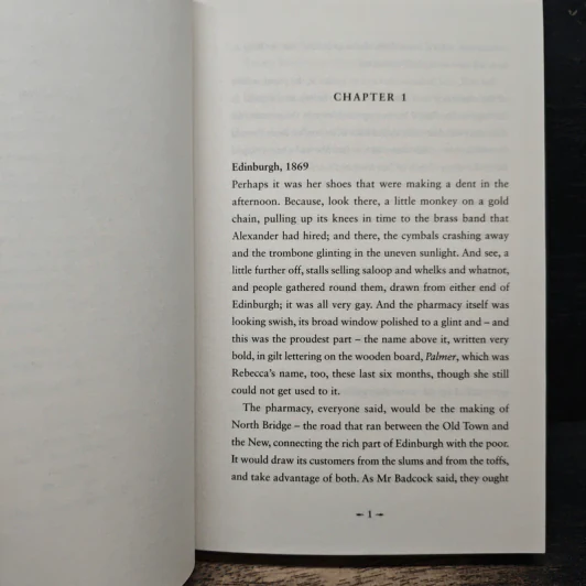 The Pharmacist's Wife - Vanessa Tait รูปที่ 7