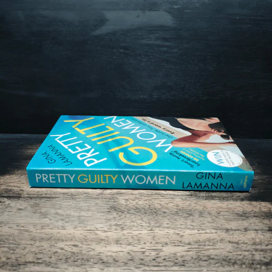 Pretty Guilty Women - Gina LaManna รูปที่ 3