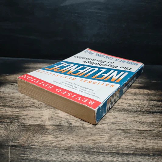 Influence: The Psychology of Persuasion - Robert B. Cialdini รูปที่ 5