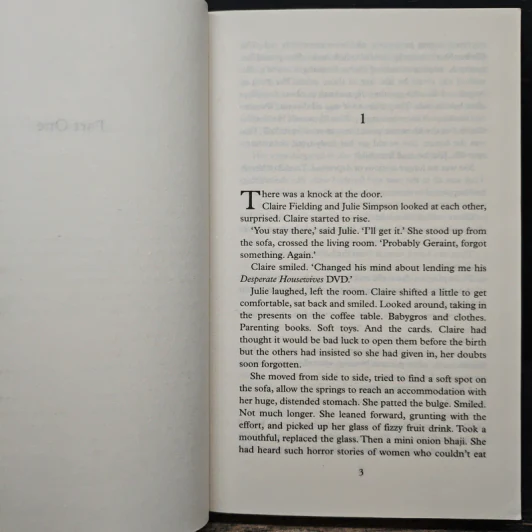The Surrogate - Tania Carver รูปที่ 7