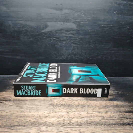 Dark Blood - Stuart MacBride รูปที่ 3