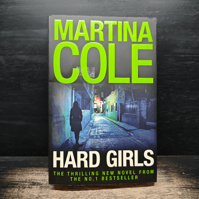 Hard Girls - Martina Cole รูปที่ 1