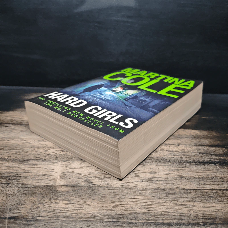 Hard Girls - Martina Cole รูปที่ 4