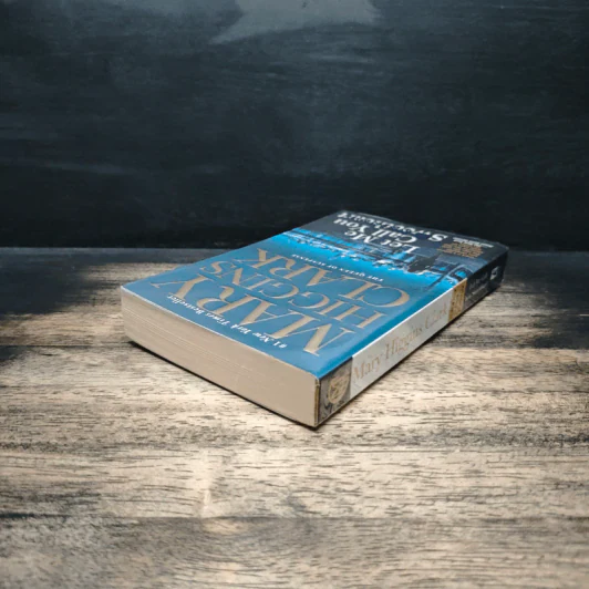Let Me Call You Sweetheart - Mary Higgins Clark รูปที่ 5
