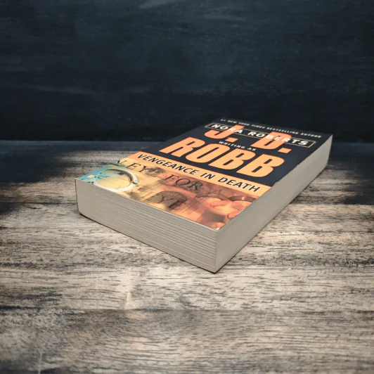 Vengeance in Death - J.D.Robb รูปที่ 4