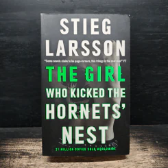 The Girl Who Kicked The Hornets' Nest - Stieg Larsson รูปที่ 1