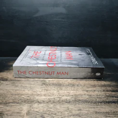 The Chestnut Man - Søren Sveistrup รูปที่ 3