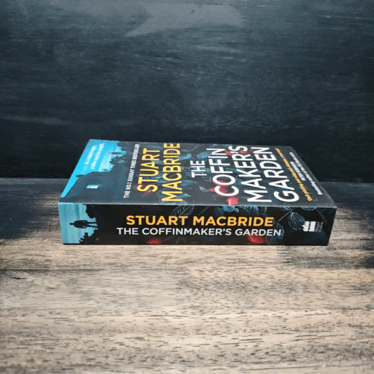 The Coffin Maker’s Garden - Stuart MacBride รูปที่ 3