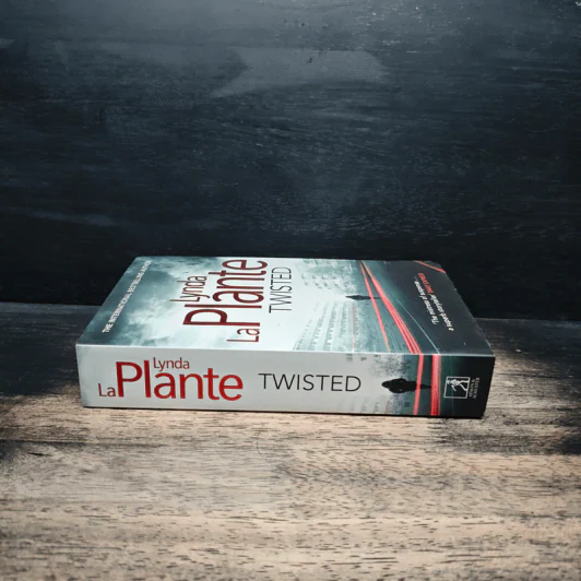 Twisted - Lynda La Plante รูปที่ 3