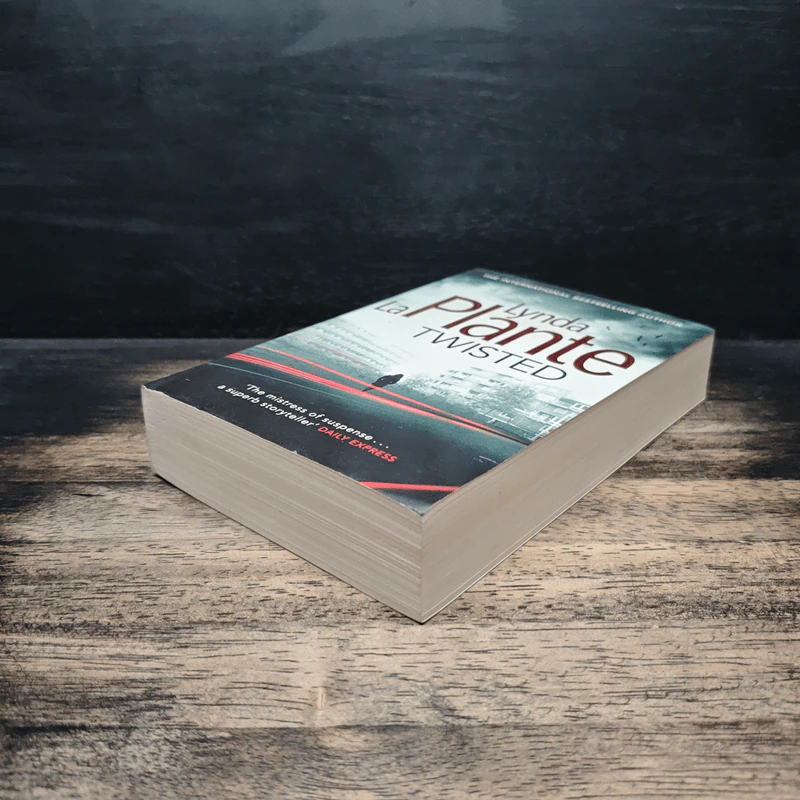 Twisted - Lynda La Plante รูปที่ 4