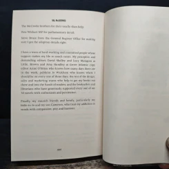 Out of Bounds - Val McDermid รูปที่ 8