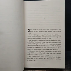 Out of Bounds - Val McDermid รูปที่ 7